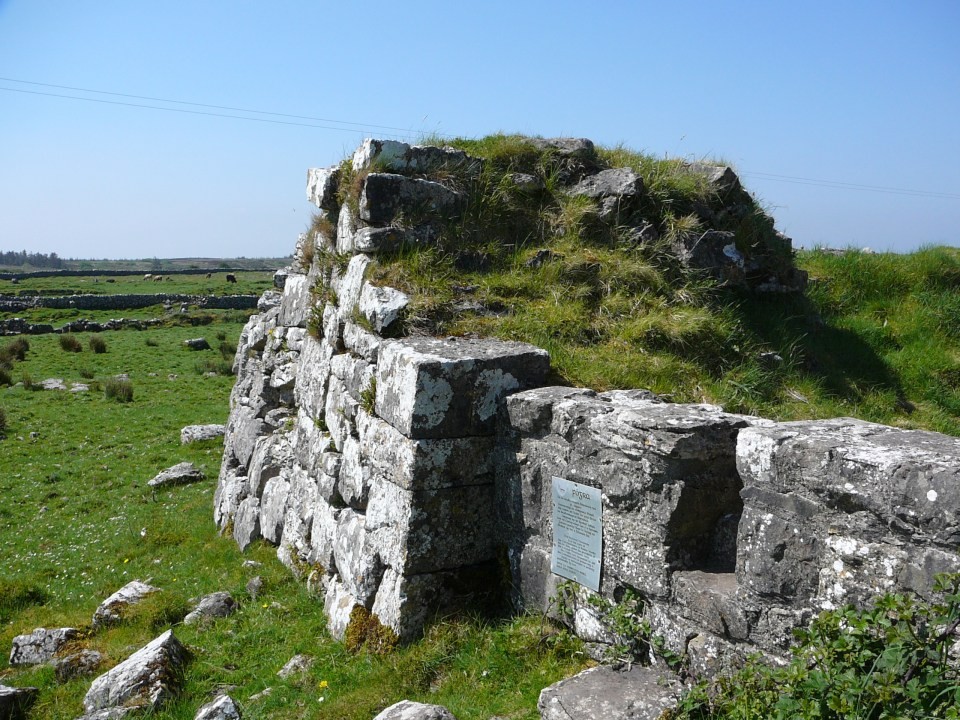 Cahermacnaghten (Stone Fort / Dun) by Nucleus