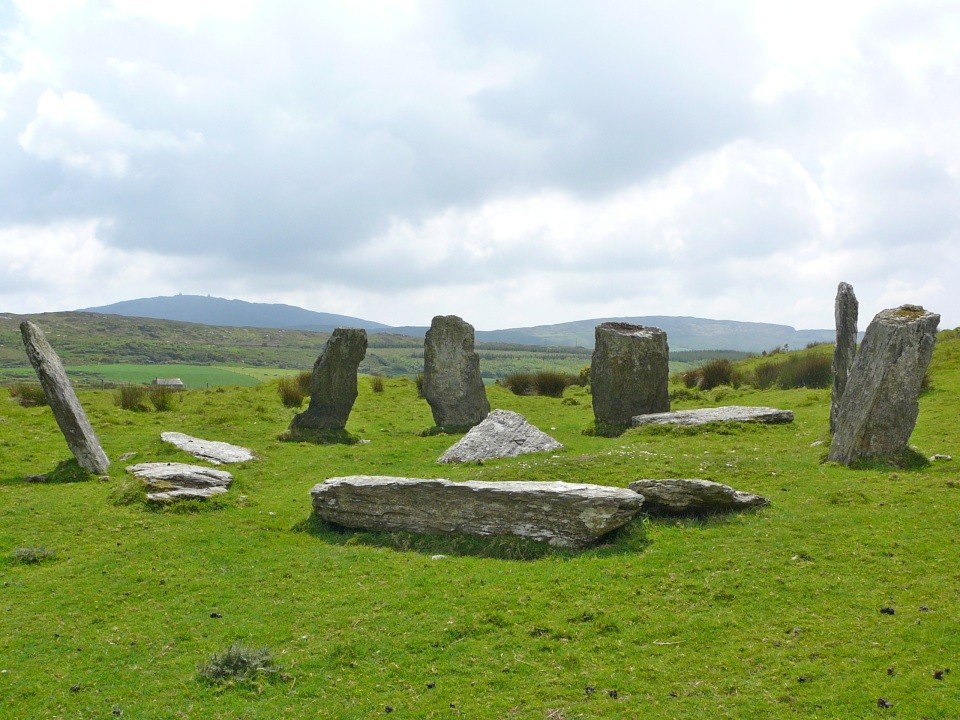 Dunbeacon (Stone Circle) by Nucleus