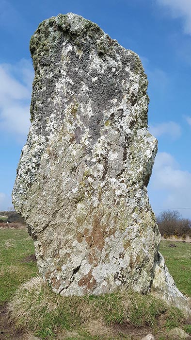 Ffynnon Druidion (Standing Stone / Menhir) by Zeb