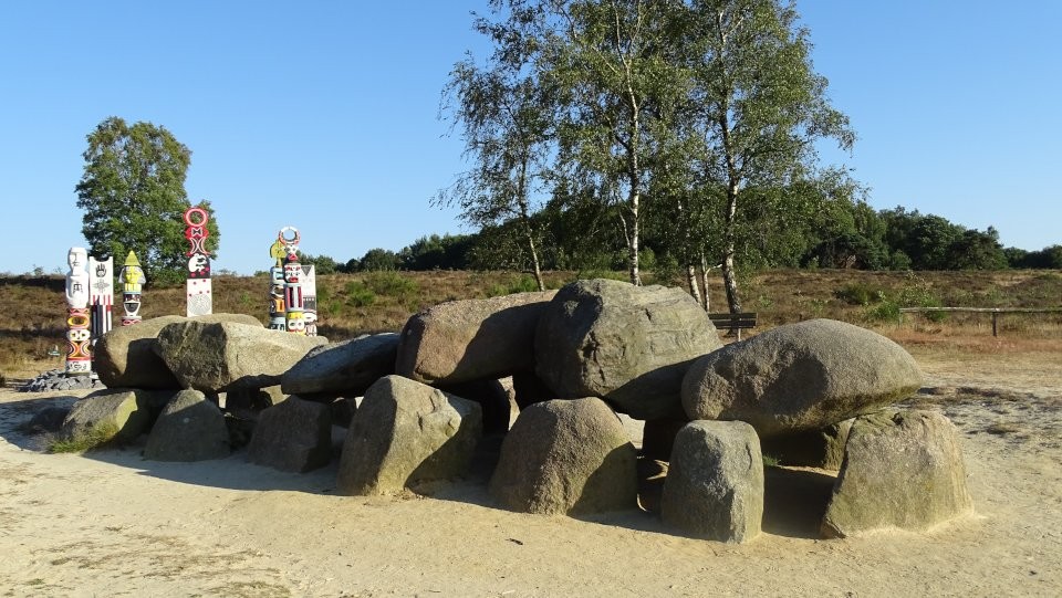 D54 Havelteberg (Chambered Tomb) by Nucleus