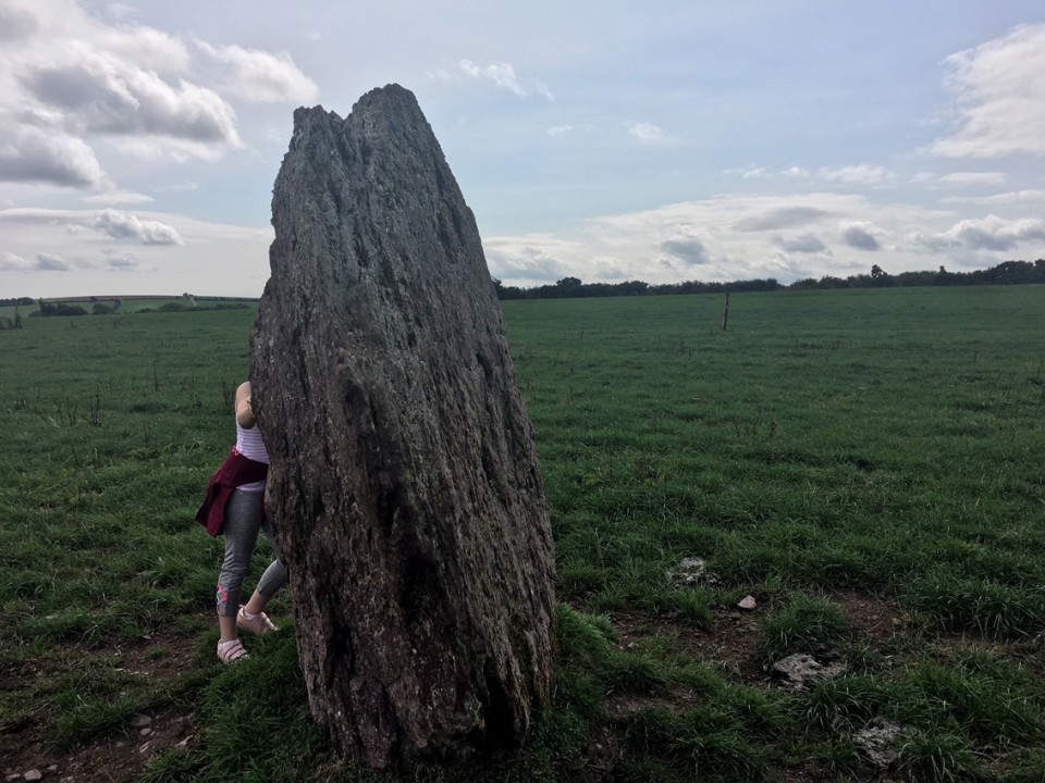 Knockawaddra (Muskerry East By.) (Standing Stone / Menhir) by ryaner