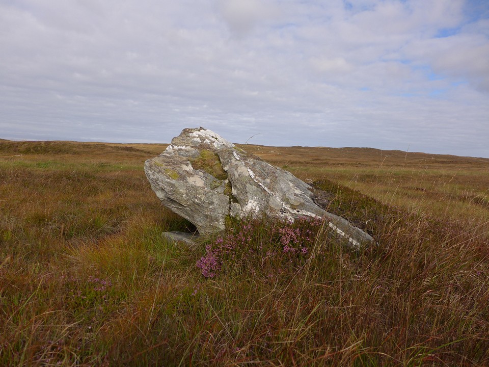 Loch na Cloiche (Standing Stone / Menhir) by thelonious