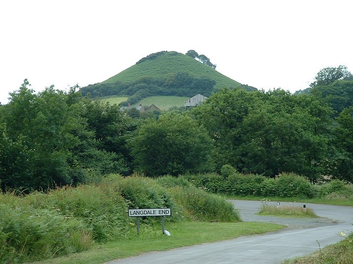 Howden Hill (Yorkshire) (Sacred Hill) by Chris Collyer