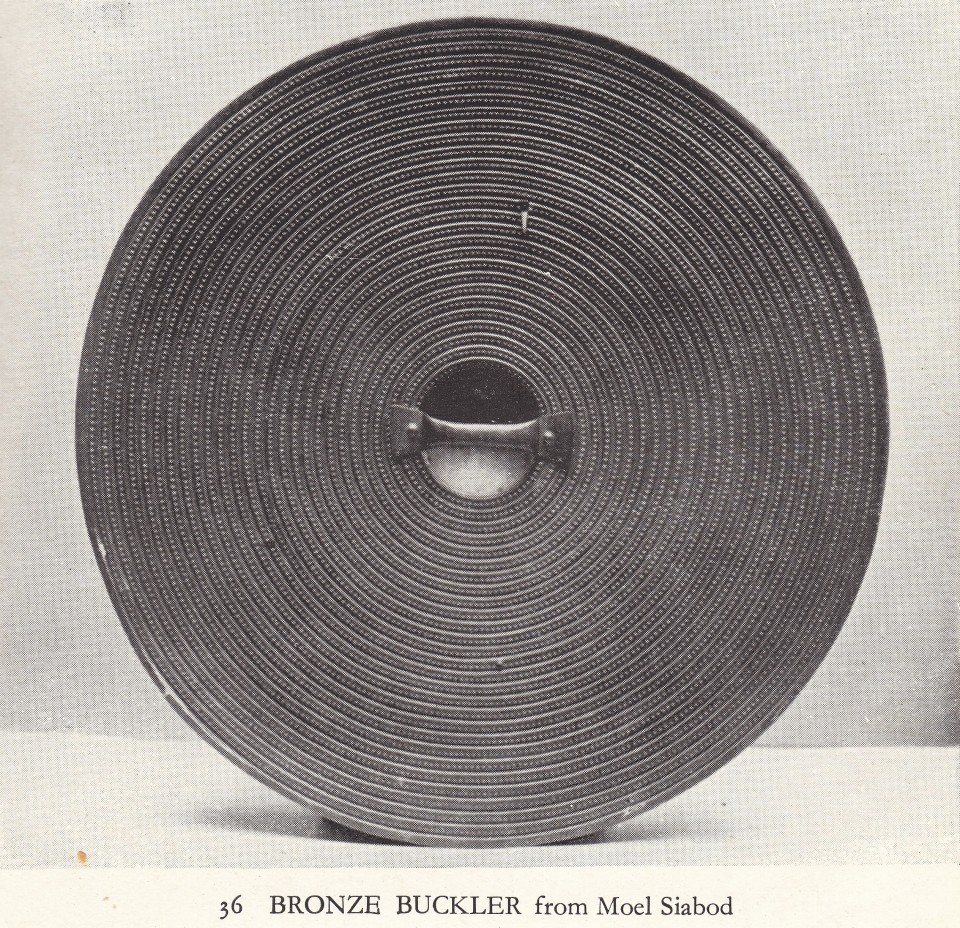 Carnedd Moel Siabod (Round Cairn) by GLADMAN