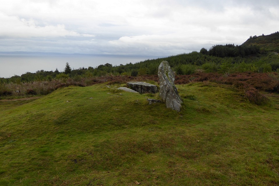 Giants' Graves (Chambered Cairn) by thesweetcheat
