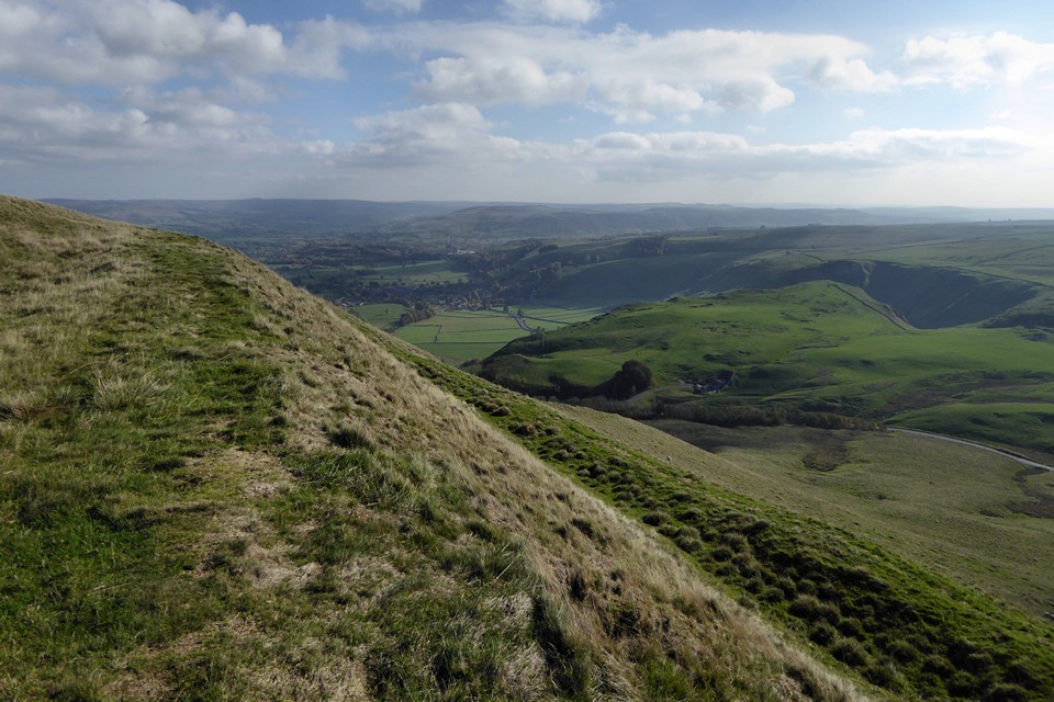 Mam Tor (Hillfort) by thesweetcheat