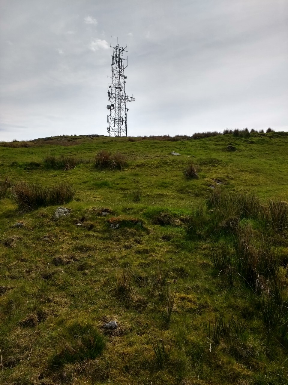 Cairn Pat (Hillfort) by spencer