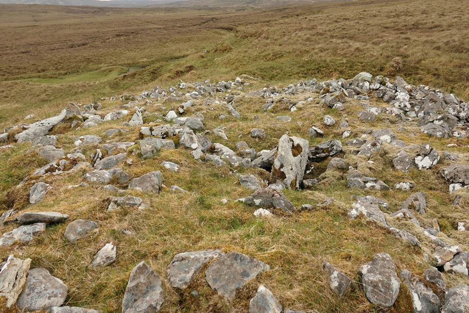 Cromalt (east) (Chambered Cairn) by thelonious