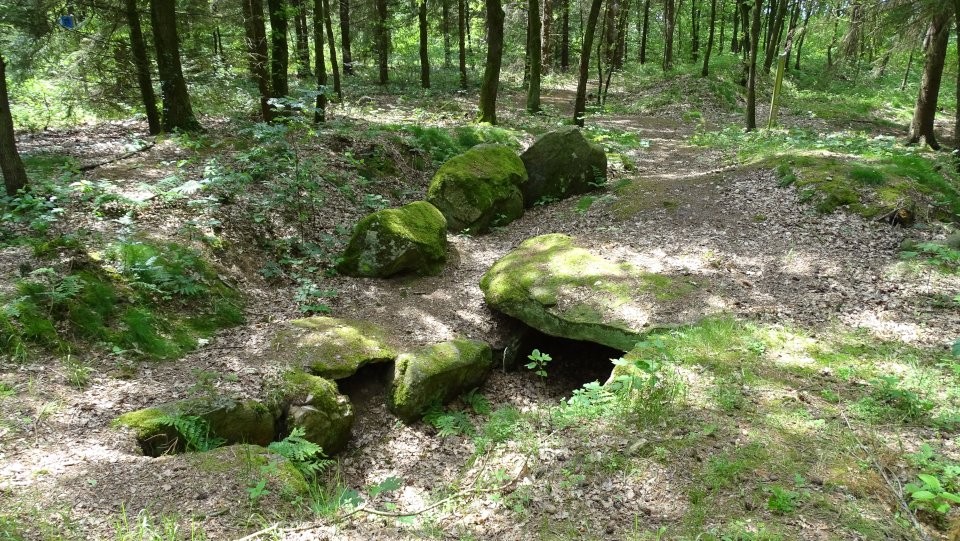 Horneburg 4 (Passage Grave) by Nucleus