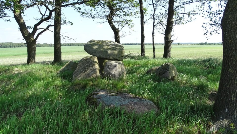 Großenhain (Chambered Tomb) by Nucleus