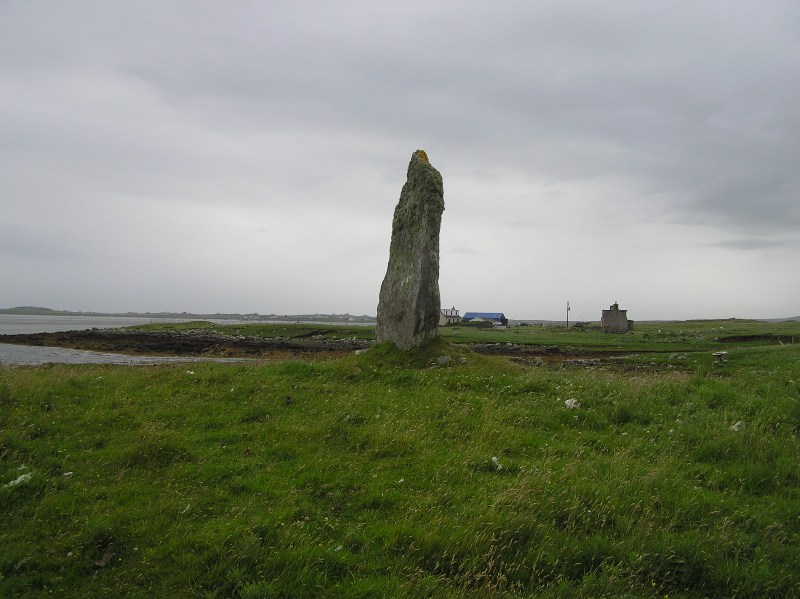 Clach Mhor A'che (Standing Stone / Menhir) by drewbhoy