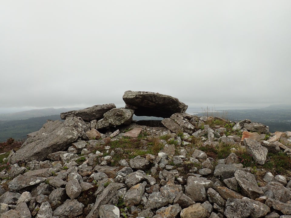 Slieve Dargan (Passage Grave) by thelonious