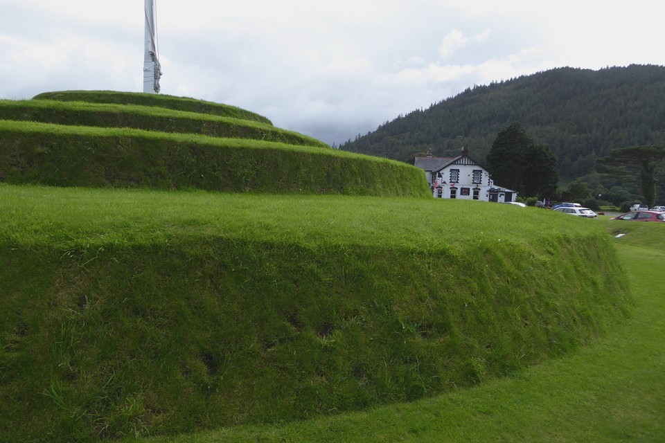 Tynwald Hill (Artificial Mound) by thesweetcheat