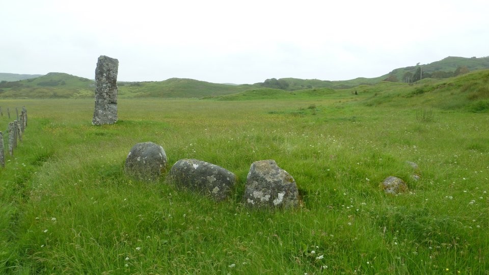 Clach na Carraig (Standing Stone / Menhir) by Nucleus