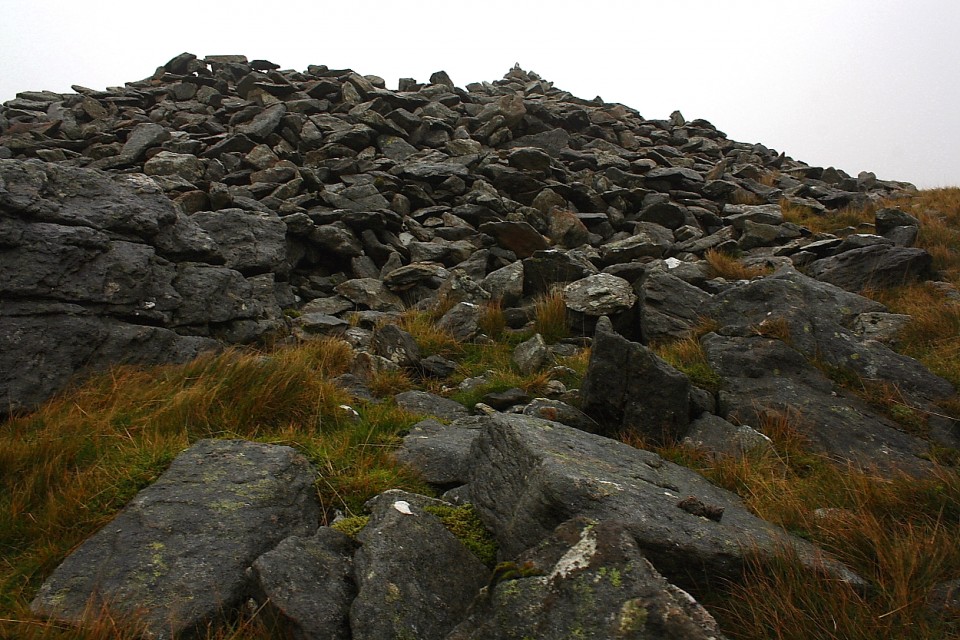 Moelfre, Y Rhinogydd (Round Cairn) by GLADMAN