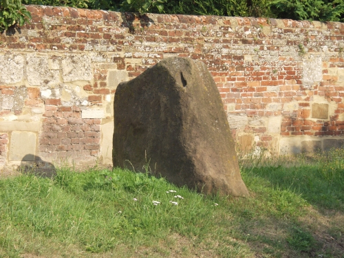 Newport Leper Stone (Standing Stone / Menhir) by ocifant