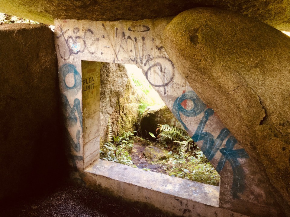 Glendruid (Portal Tomb) by ryaner