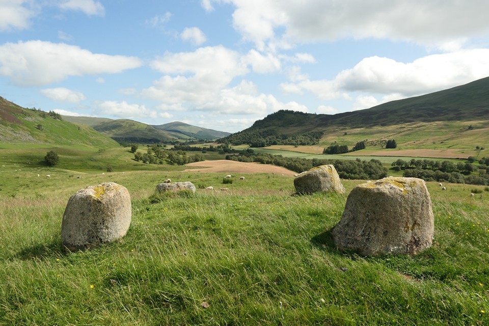 Spittal of Glenshee (Stone Circle) by thelonious