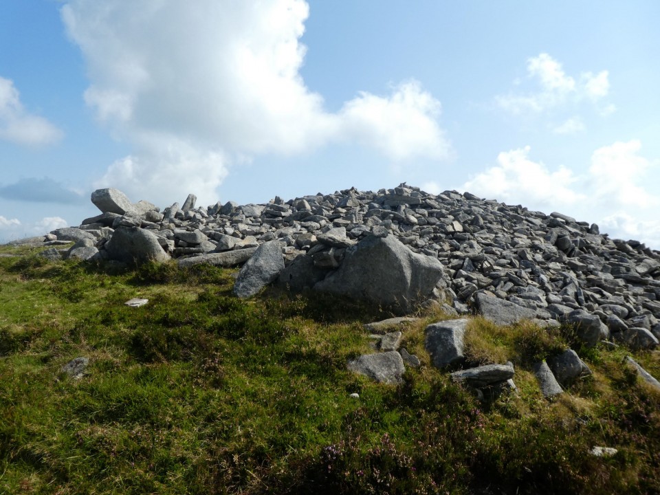 Slieve Gullion - North Cairn (Passage Grave) by costaexpress
