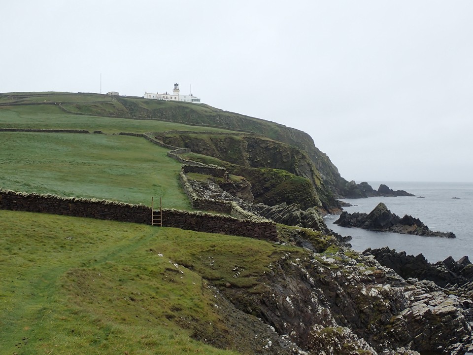 Sumburgh Head (Promontory Fort) by thelonious