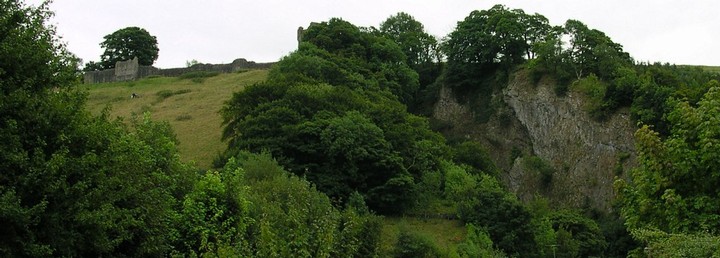 Castle Hill (Castleton) (Sacred Hill) by davidtic