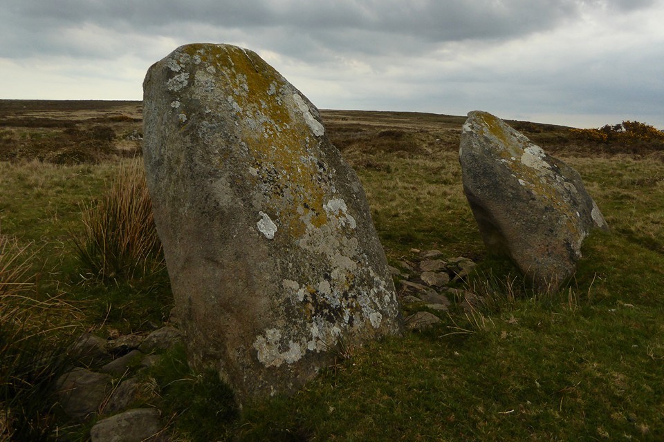 Tafarn y Bwlch (Standing Stones) by thesweetcheat
