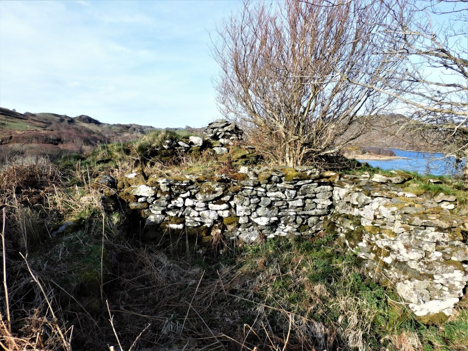 Dun Mhuirich (Stone Fort / Dun) by drewbhoy