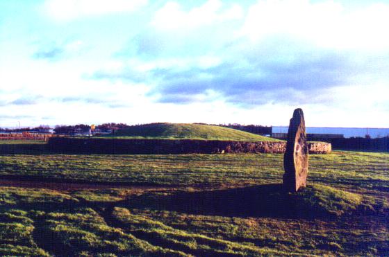 Hully Hill Monument (Artificial Mound) by Moth