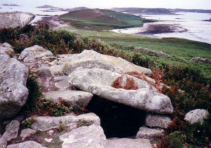 South Hill (Entrance Grave) by Earthstepper