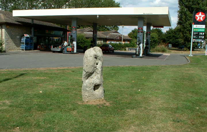 The Tibblestone (Standing Stone / Menhir) by baza