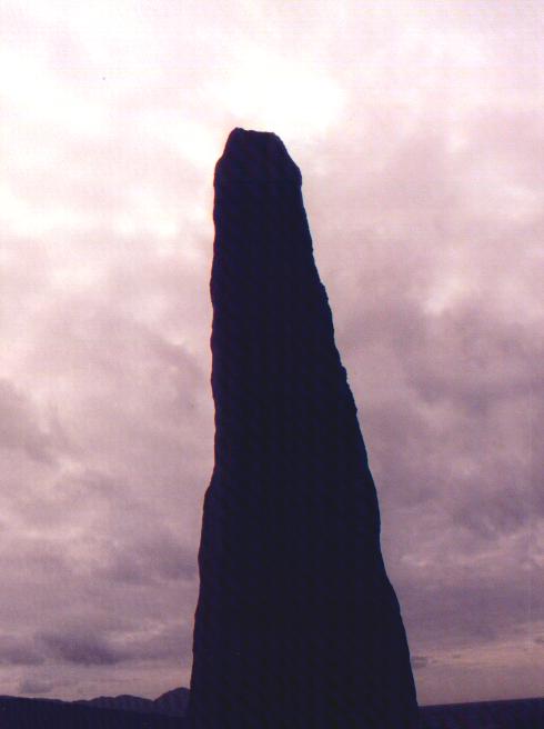 Ballycrovane (Standing Stone / Menhir) by Moth