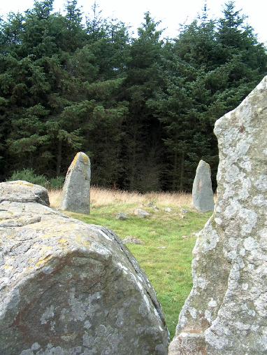 Aikey Brae (Stone Circle) by misterdale