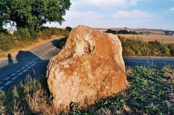 Winterbourne Bassett (Stone Circle) by Moth