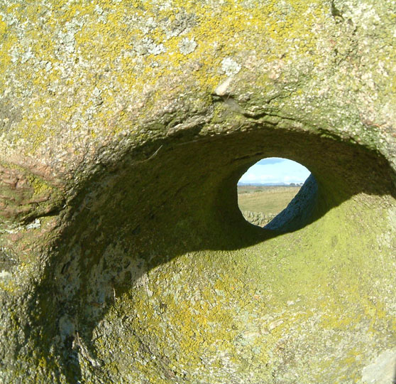 Hole Stone (Standing Stone / Menhir) by stubob