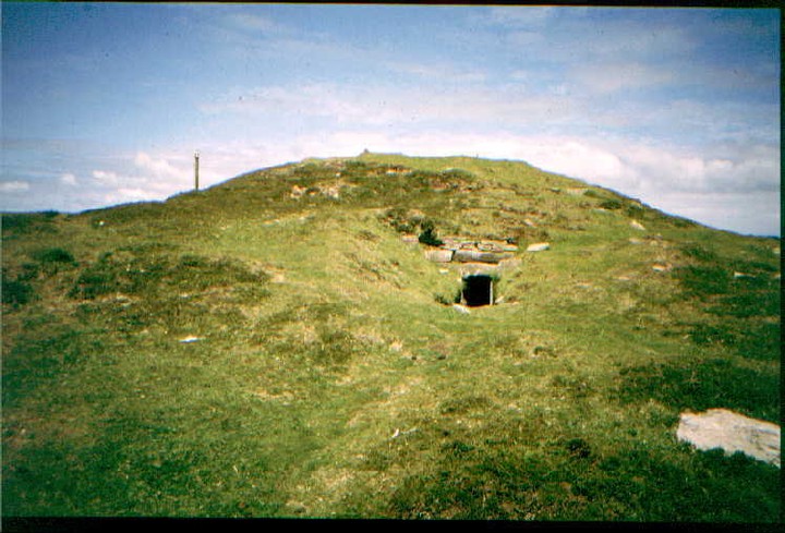 Vinquoy (Chambered Tomb) by greywether