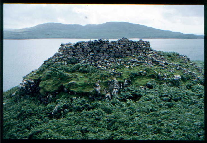 Dun Aisgain (Stone Fort / Dun) by greywether