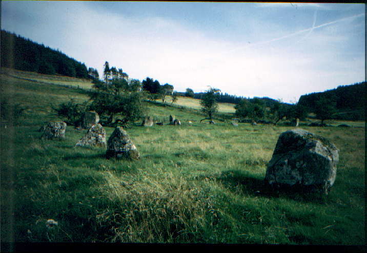 Girdle Stanes & Loupin Stanes (Stone Circle) by greywether