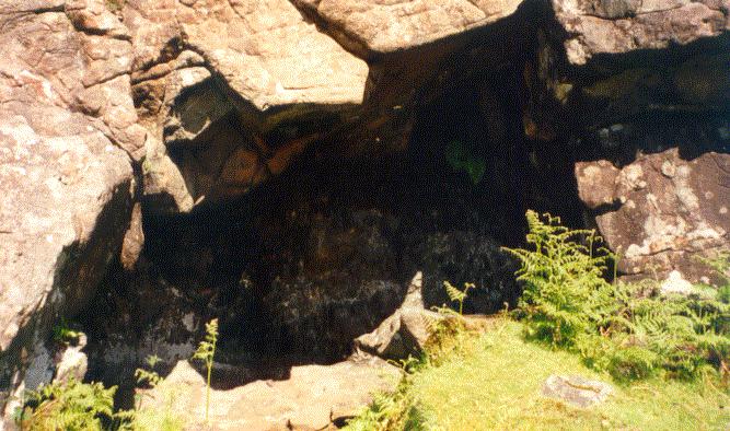 Rubh an Dunain (Chambered Cairn) by mofo greedhead