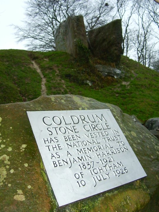 Coldrum (Long Barrow) by Jane