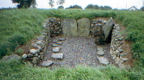 Littlegrange (Passage Grave) by greywether