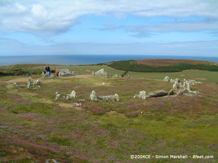 The Mull Circle (Chambered Cairn) by Kammer