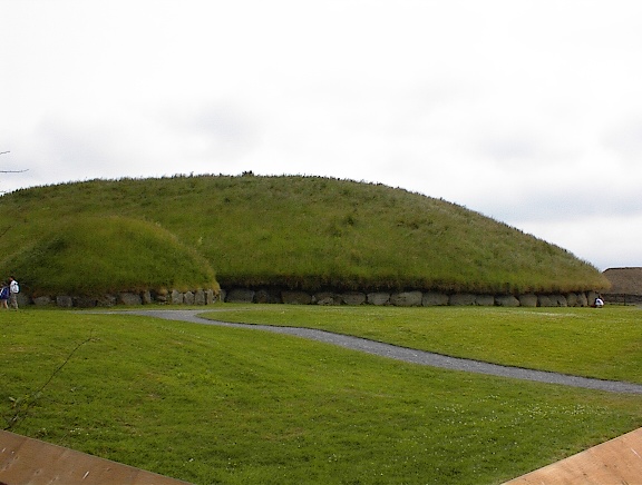 Knowth by kevimetal