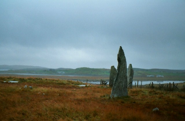 Cnoc Ceann a'Gharraidh (Stone Circle) by shacmh