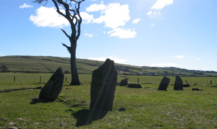 Ettrick Bay (Stone Circle) by greywether
