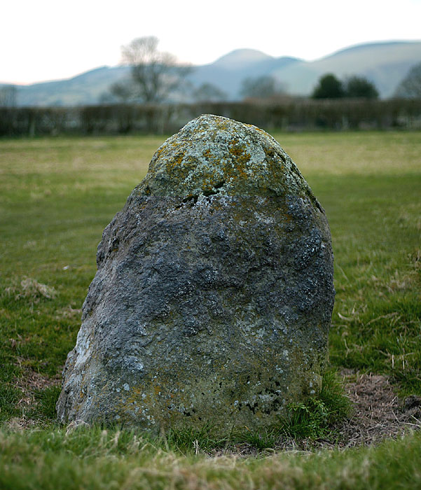 Kinnerton Court Stone I (Standing Stone / Menhir) by morfe
