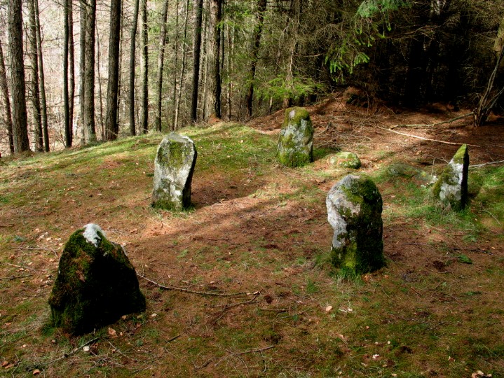 Glassel (Stone Circle) by greywether