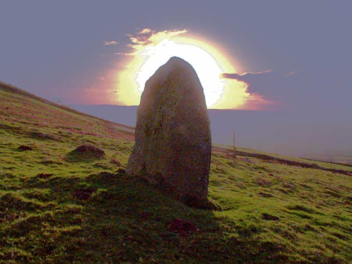 Cae Coch (Standing Stone / Menhir) by baza