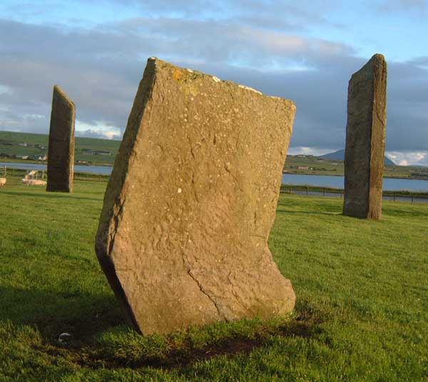 The Standing Stones of Stenness (Circle henge) by Hob