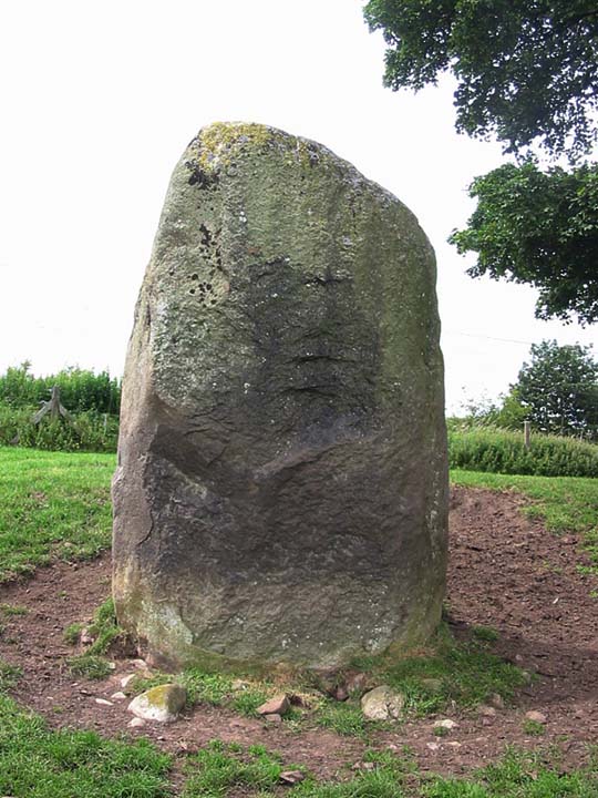 Holme Head (Standing Stone / Menhir) by stubob