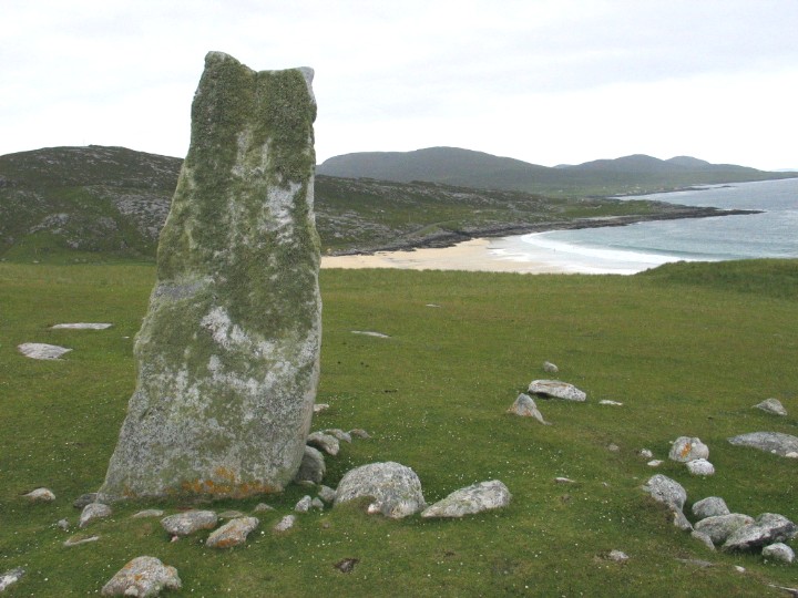 The Macleod Stone (Standing Stone / Menhir) by greywether